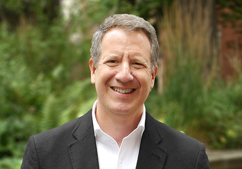 Chris Leslie - short